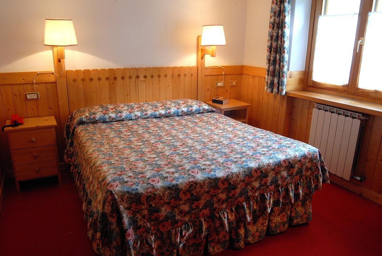 Hotel Locanda Grauson Cogne Zewnętrze zdjęcie