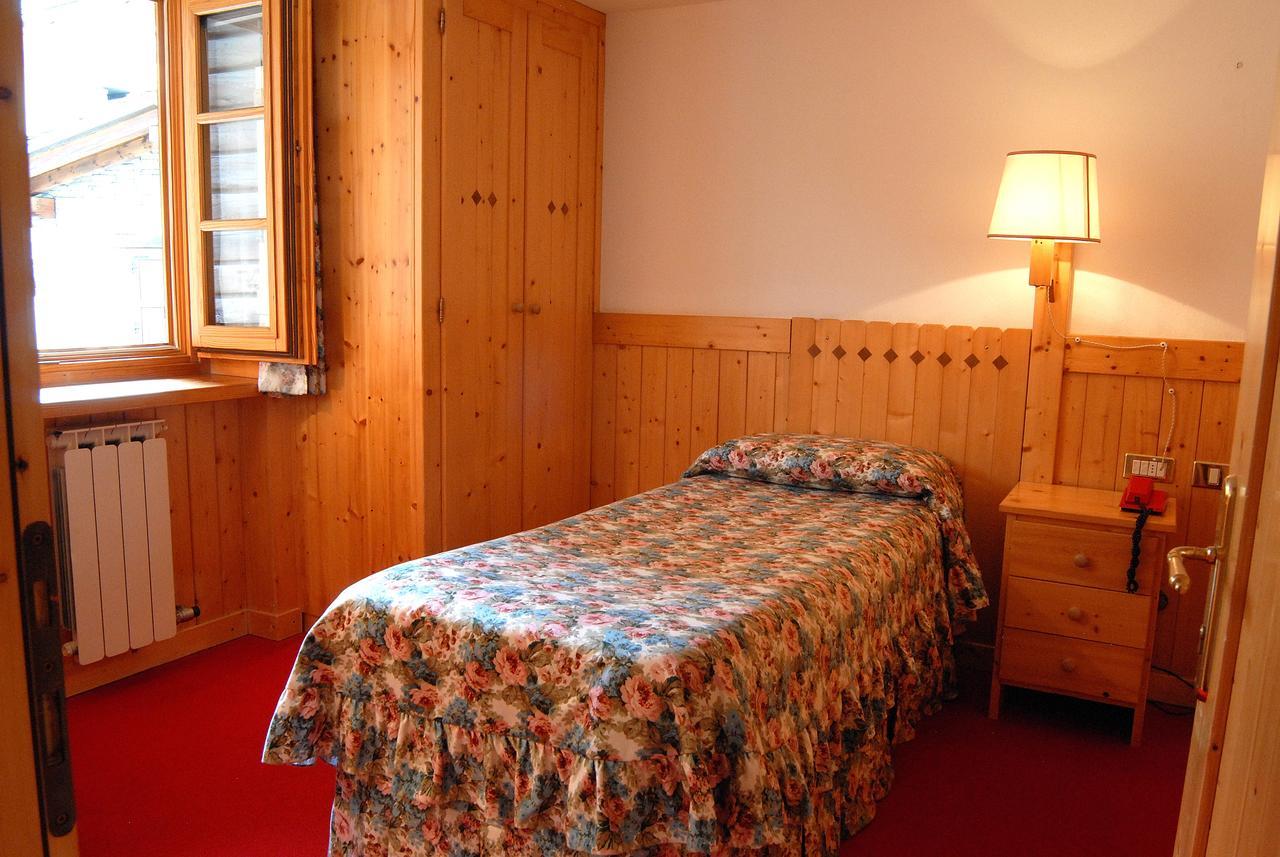 Hotel Locanda Grauson Cogne Zewnętrze zdjęcie