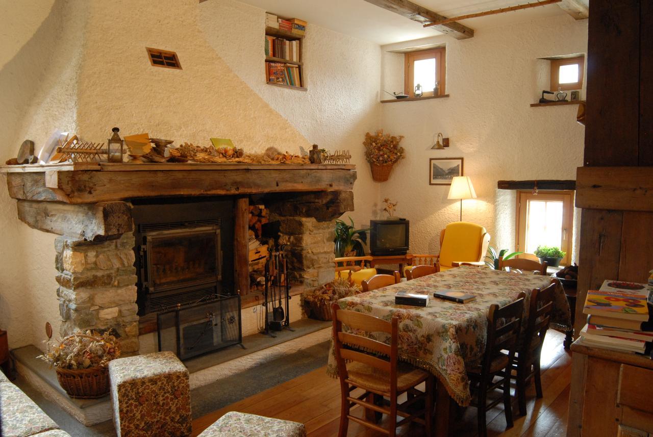Hotel Locanda Grauson Cogne Zewnętrze zdjęcie